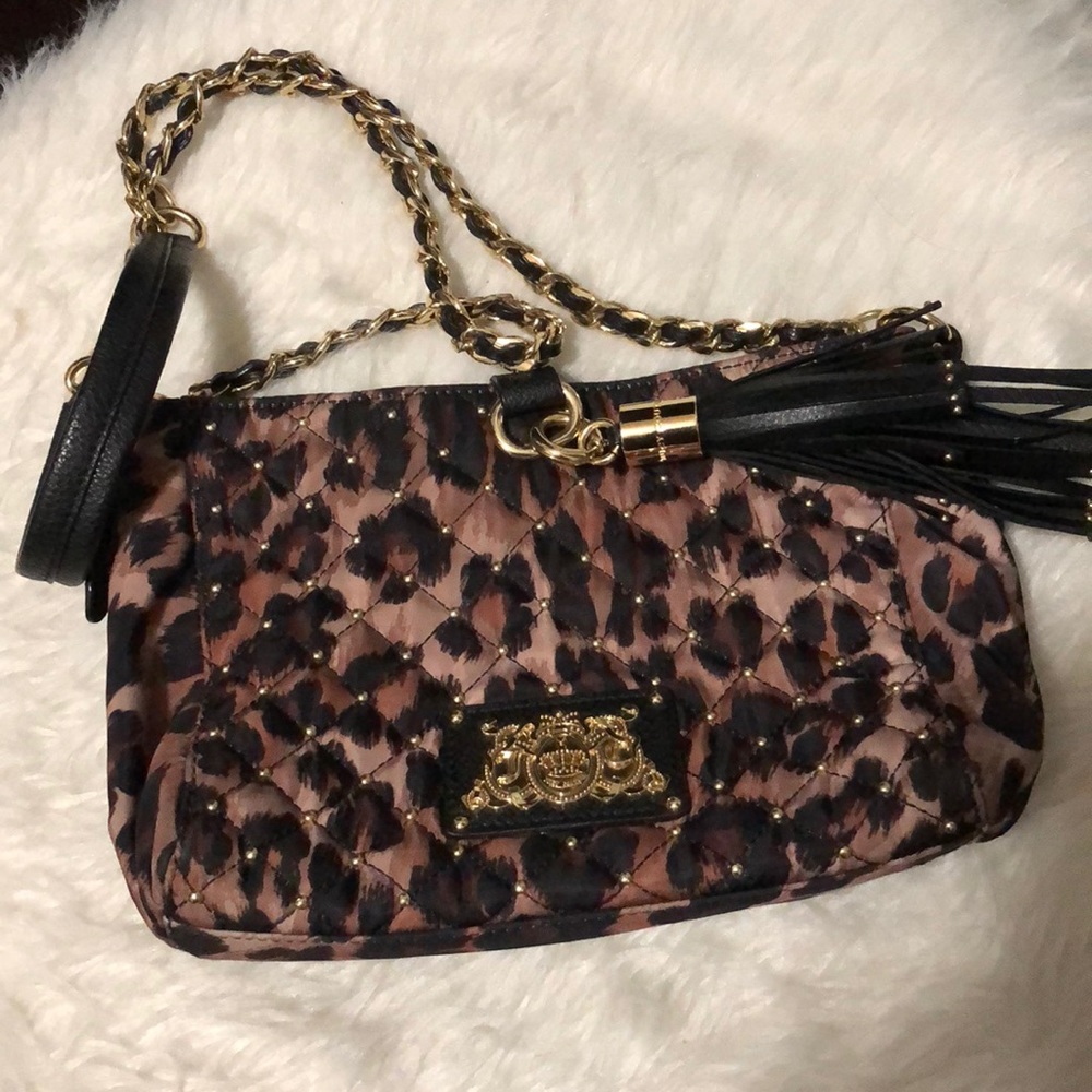 Cheetah print crossbody bag